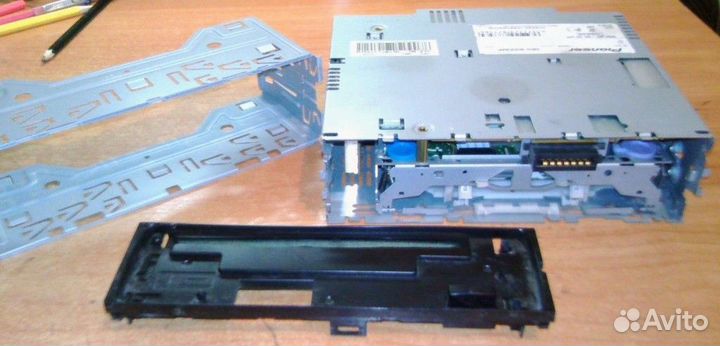 Магнитола-донор (Панель База Пульт Фишка) Отправлю