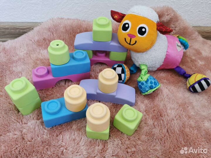 Развивающие игрушки кубики пакетом и прорезыватели