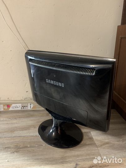 Монитор samsung syncmaster T190N