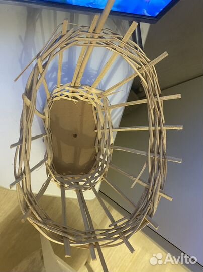 Корзина плетеная средяя