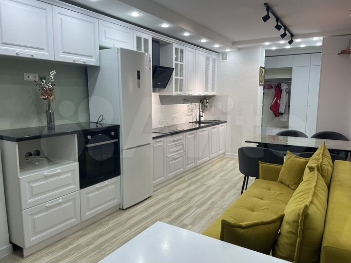 2-к. квартира, 62 м², 13/15 эт.