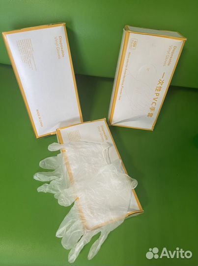 Перчатки виниловые