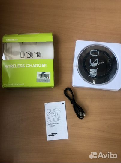 Зарядное устройство безпроводное Qi Samsung EP-PG9