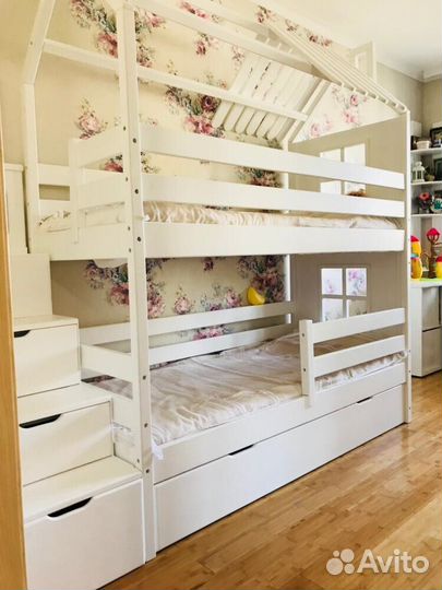 Детская кровать для двоих