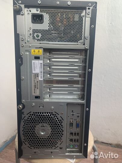Сервер HP ProLiant ML150 G6