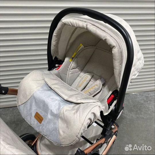 Прогулочная коляска Luxmom