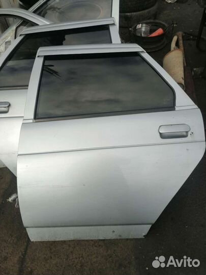 Задняя дверь Ваз 2110