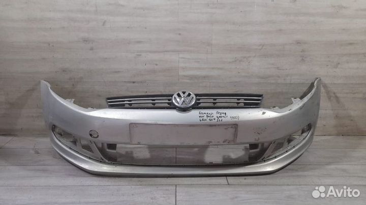 Передний бампер дорестайлинг Volkswagen Polo 5