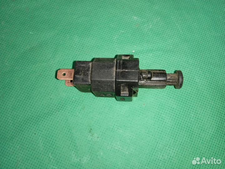 Daewoo Nexia (N100) l датчик включения стопсигнала