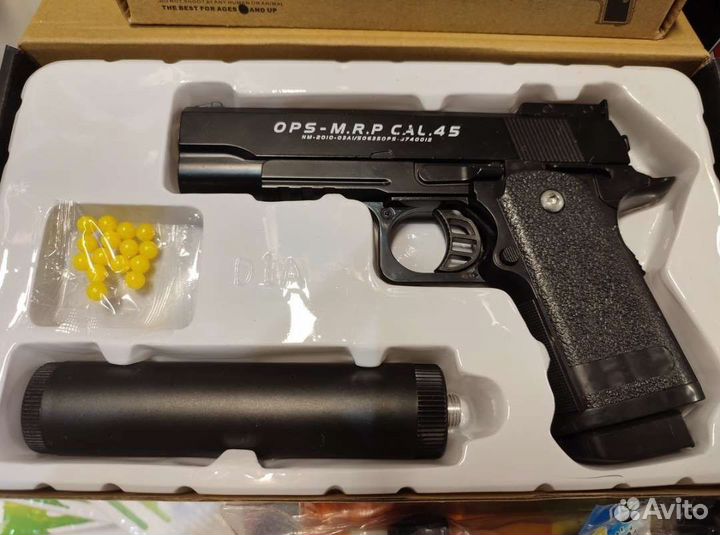 Детский, металлический пистолет