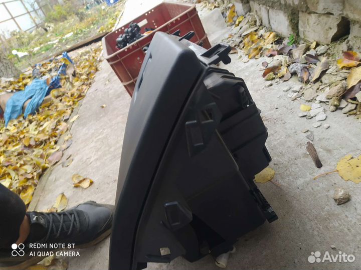 Бардачек range rover Evoque