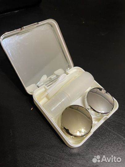 Контейнер для линз