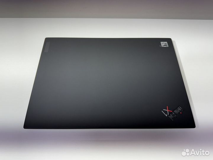 Lenovo Thinkpad X1 Carbon gen 9