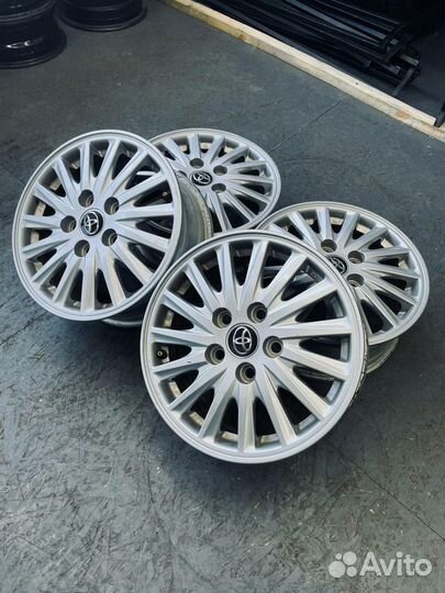 Диски Toyota R15 5x114.3 #K100