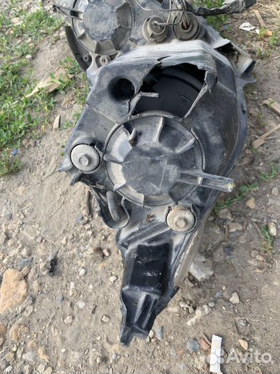 Фары на Mitsubishi Colt