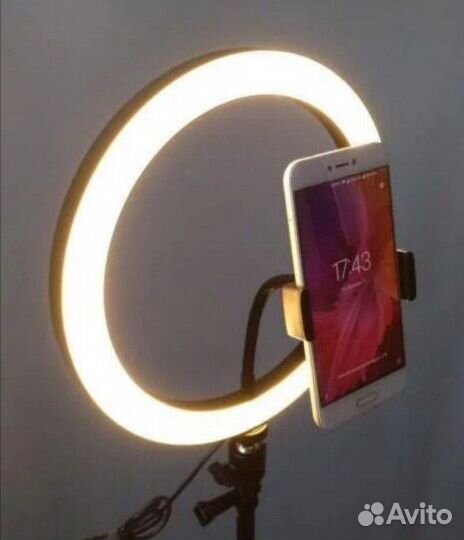 Кольцевые лампы от Магазина