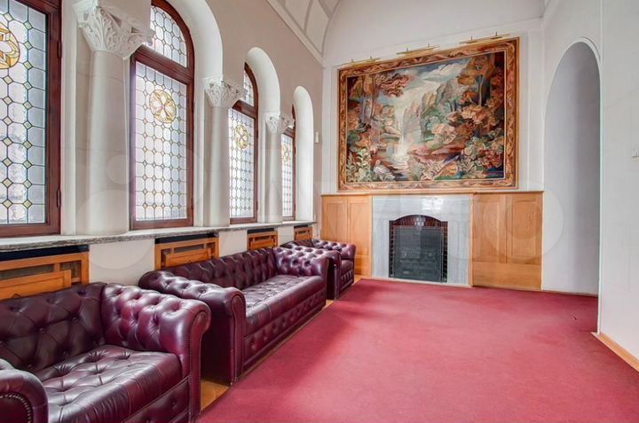 Аренда особняка 850 м2