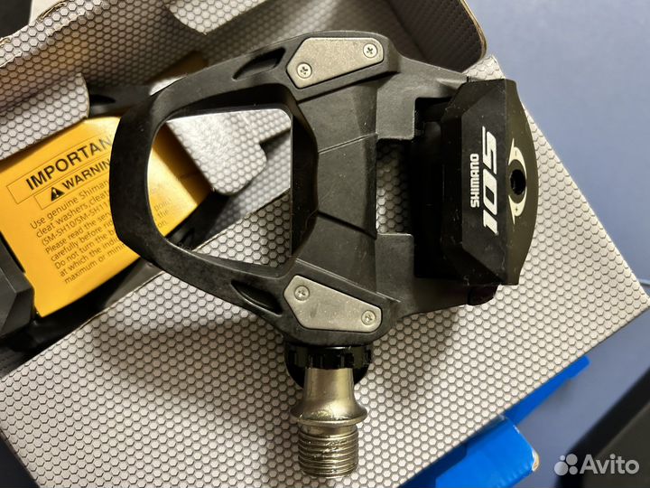 Педали шоссе Shimano 105 PD-R7000 SPD-SL