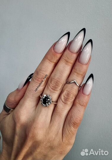 Наращивание, коррекция, маникюр и педикюр