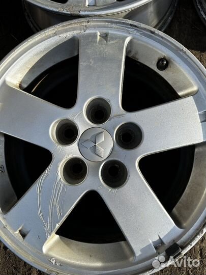 Диски литые r16