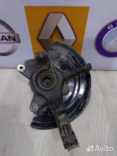 Кулак поворотный Цапфа Ступица в сборе Renault flu