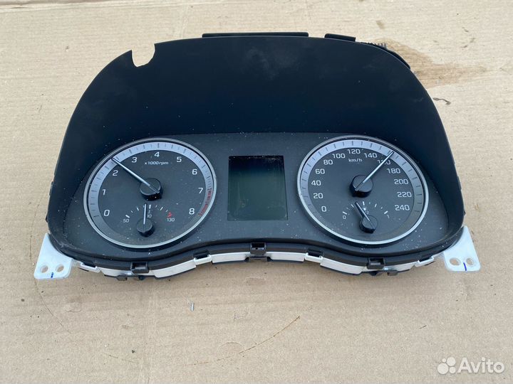 Щиток приборов Hyundai Tucson 3 TL 2.0 АКПП