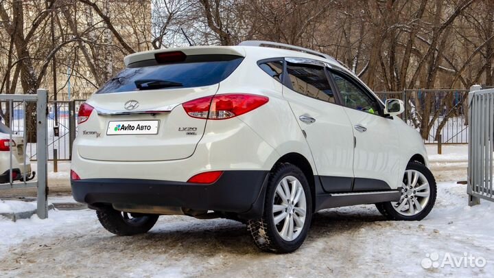 Hyundai Tucson 2.0 AT, 2010, 69 000 км