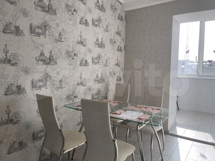 2-к. квартира, 81,2 м², 14/15 эт.