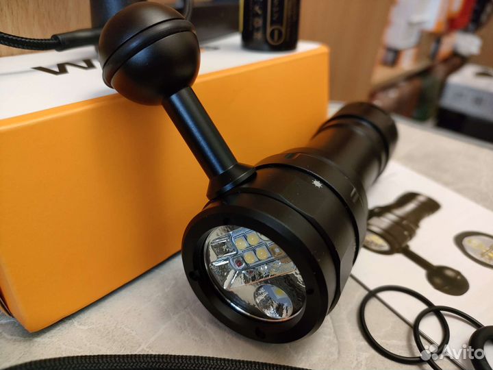 Подводный фонарь