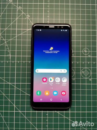 Samsung Galaxy A8 (2018), 4/32 ГБ