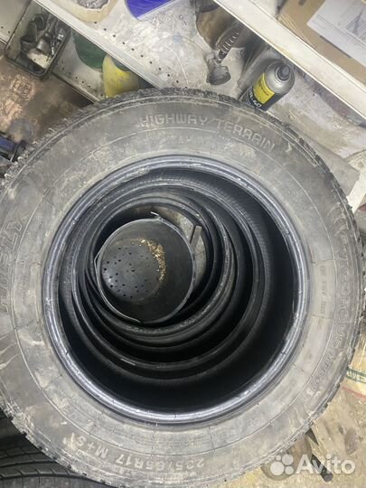Herovic HR801 235/65 R17