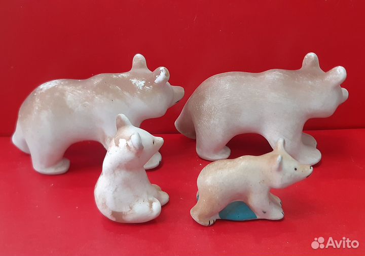Фарфоровая композиция Медведи. Гжель 50-е