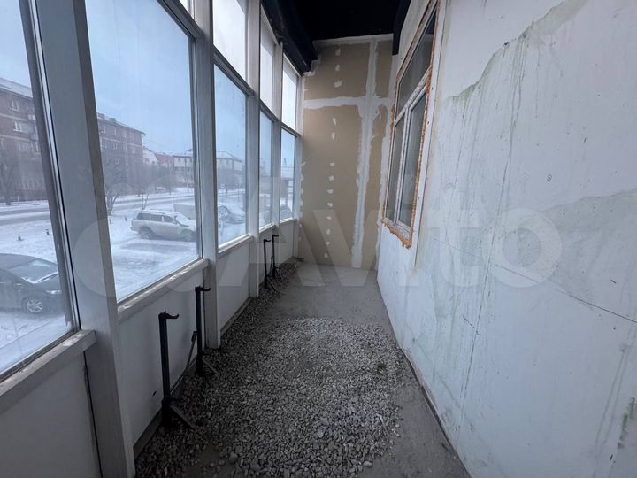 Квартира-студия, 70 м², 1/16 эт.