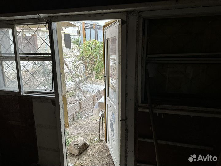 Будка железная утепленная