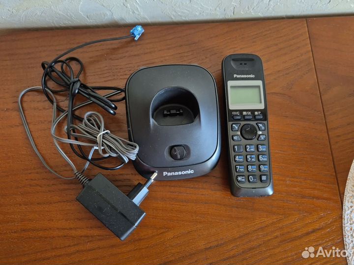 Телефон Panasonic