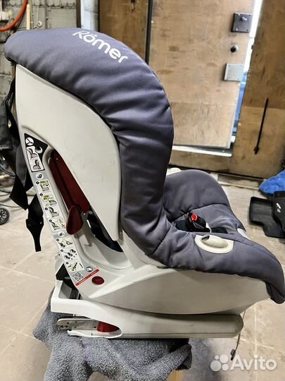 Автокресло britax romer