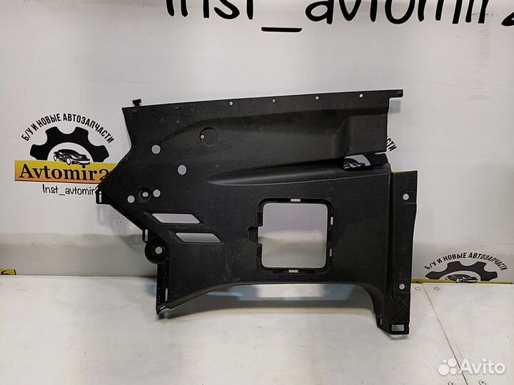 Крышка двигателя правая Geely Tugela