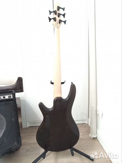 Бас гитара ibanez GSR205B-WNF