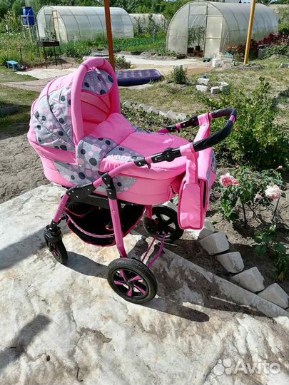 Детская коляска для прогулки