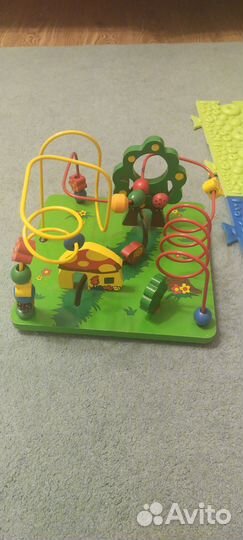 Развивающая игрушка