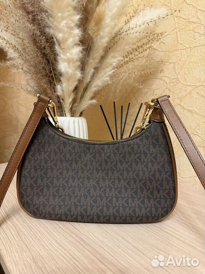 Сумка michael kors cora medium