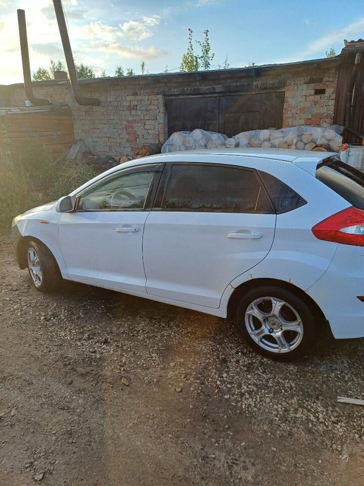 Chery Very: фото из отзыва