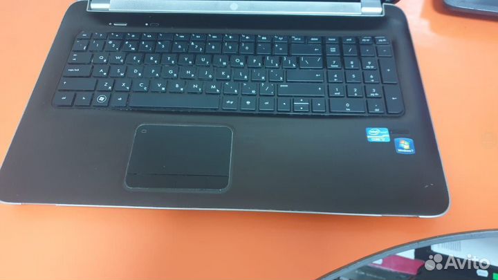 Ноутбук - Hewlett-Packard HP Pavilion dv7- 4UI