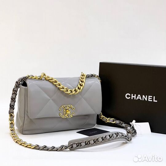 Сумка женская кожаная Chanel 19 через плечо 5 цвет