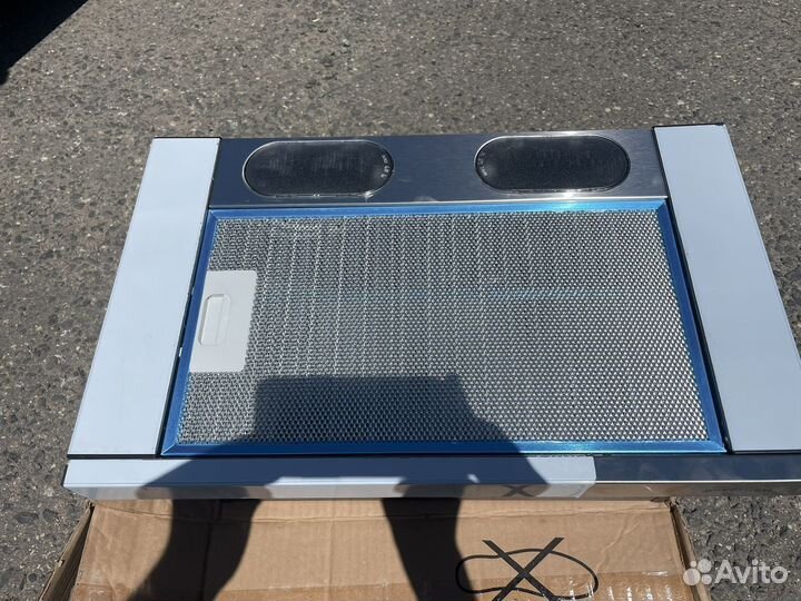 Вытяжка для кухни 50 см, новая