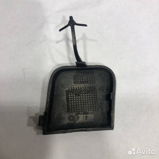 Заглушка бампера Renault Megane 05-09г 8200412399