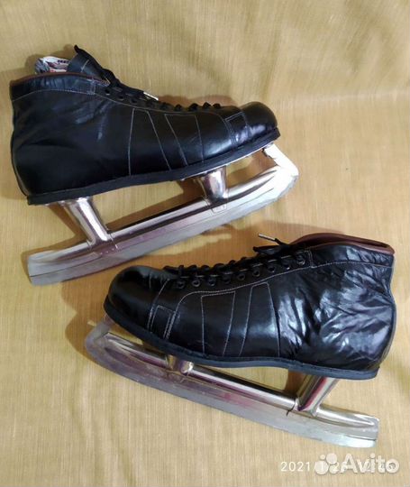 Коньки кожаные Динамо 39р