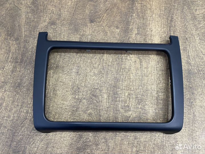 Рамка магнитолы Volkswagen Polo 5