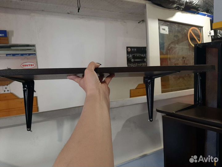 Полка навесная с крепежами