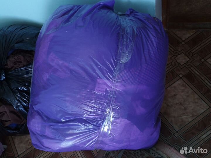 Большой пакет женских вещей